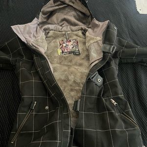 Burton snowboarding jacket fur lined